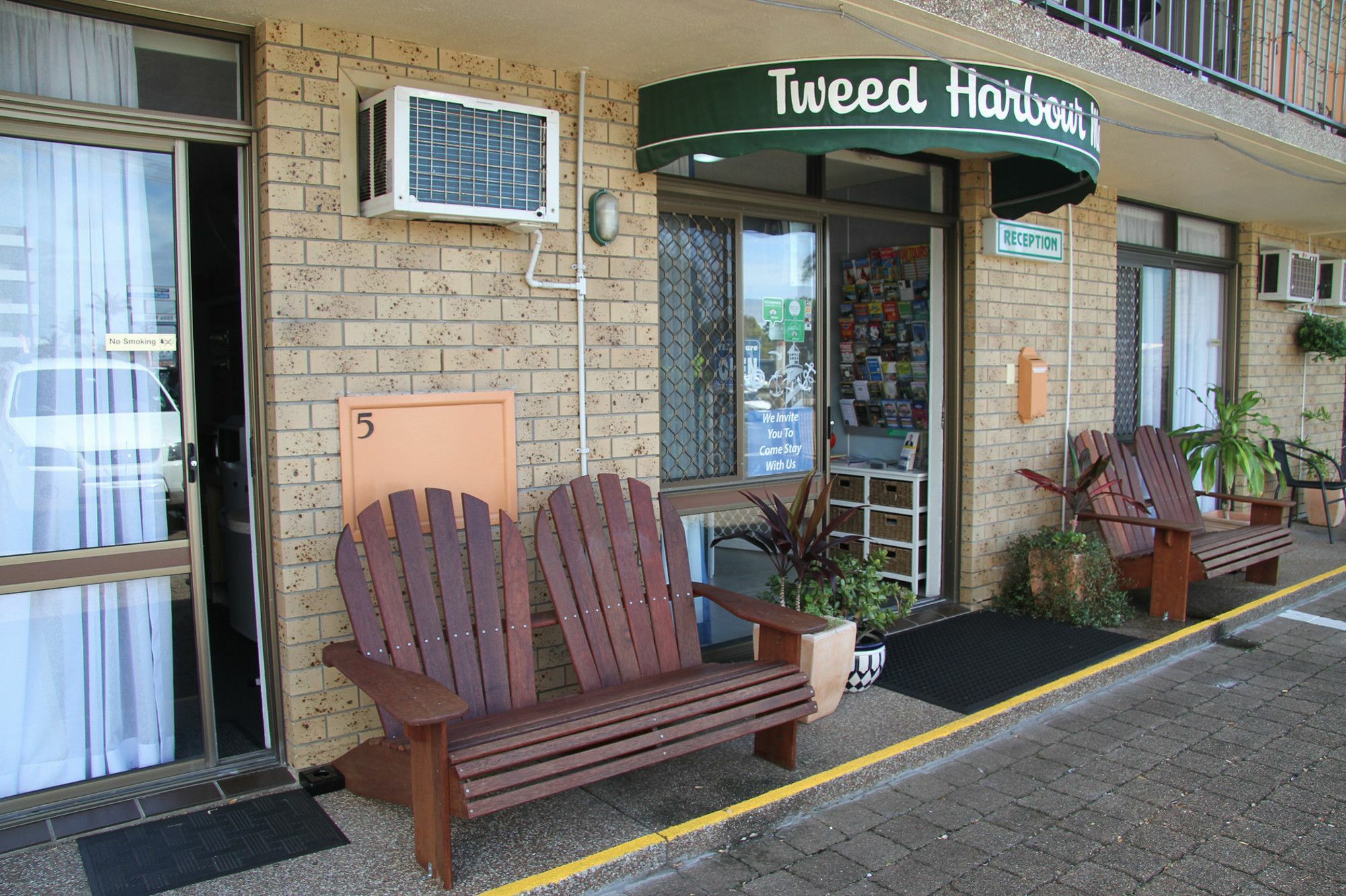 Tweed Harbour Motor Inn Tweed Heads Exterior foto